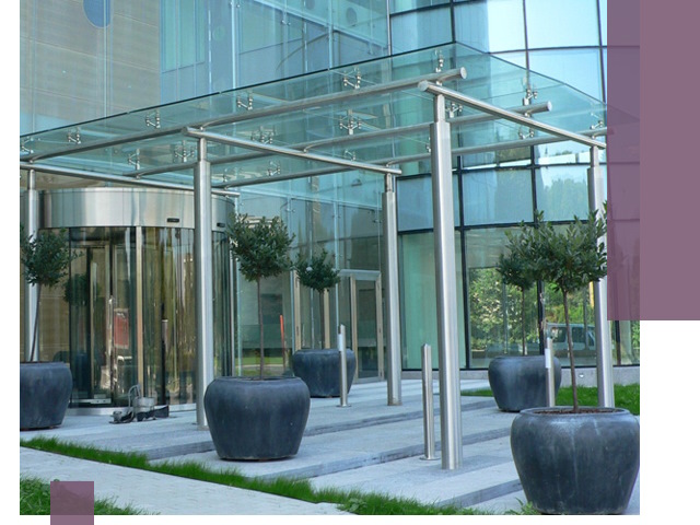 Навесы из стекла на заказ в Протвине — монтаж и установка