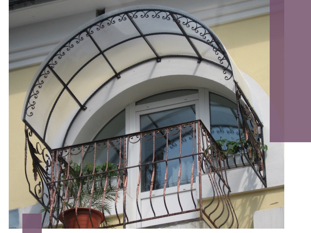 Козырьки над балконом в Протвине — изготовление и монтаж